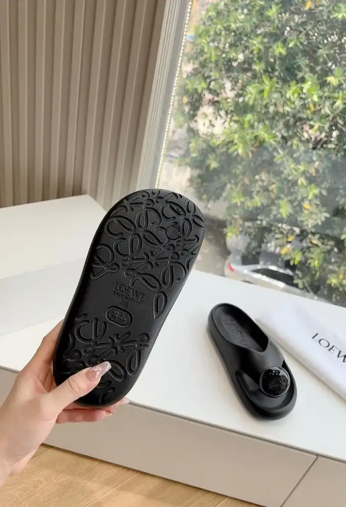 hype Loewe Slippers