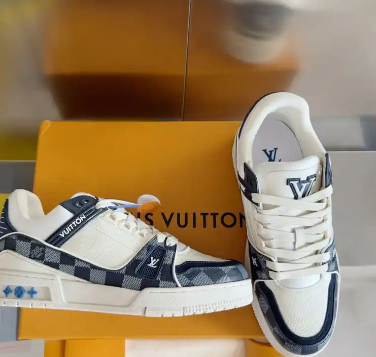 hype Louis Vuitton Sneakers