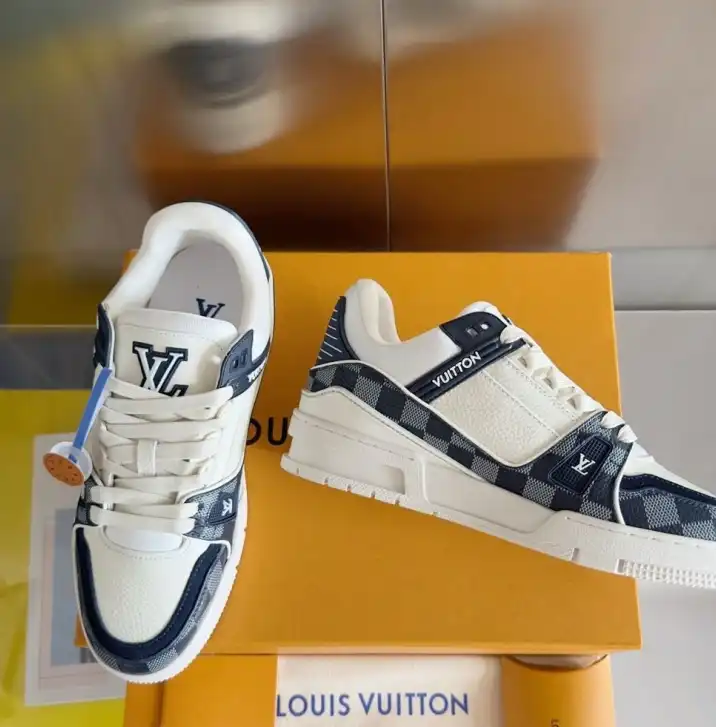 hype Louis Vuitton Sneakers