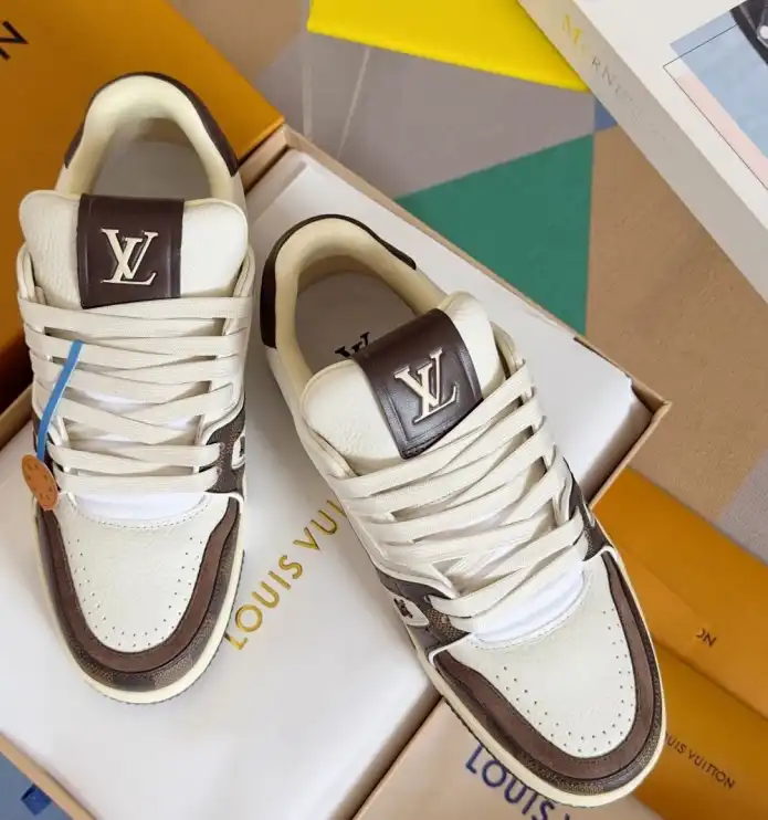 hype Louis Vuitton Sneakers