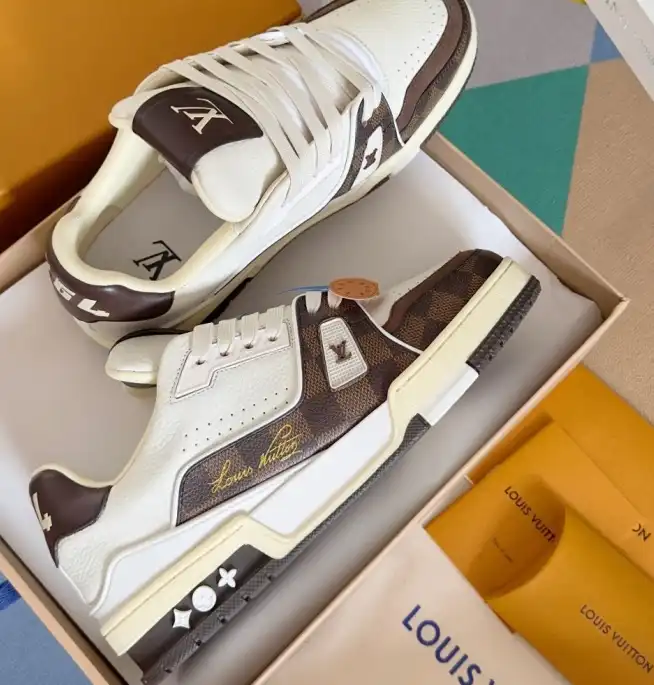 hype Louis Vuitton Sneakers