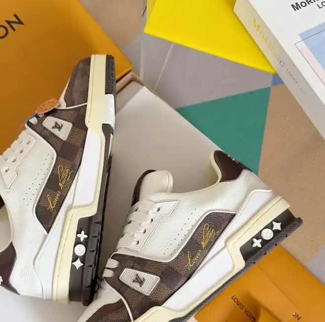 hype Louis Vuitton Sneakers