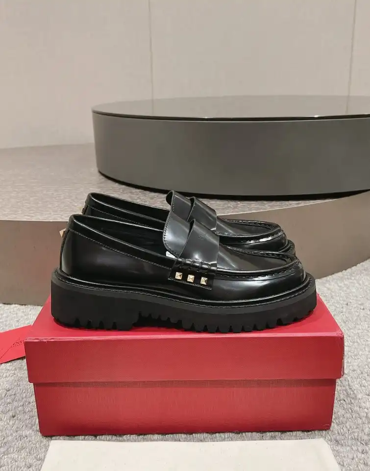 hype Valentino Leather Shoes