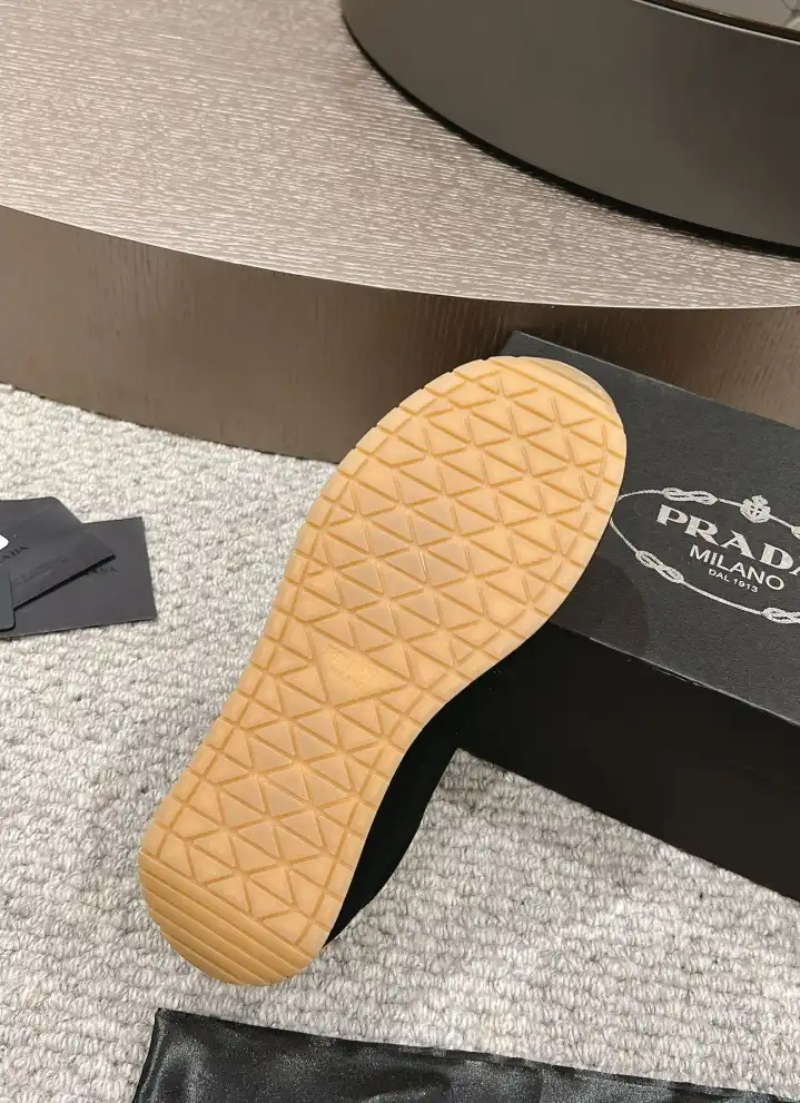 hype Prada Casual Shoes