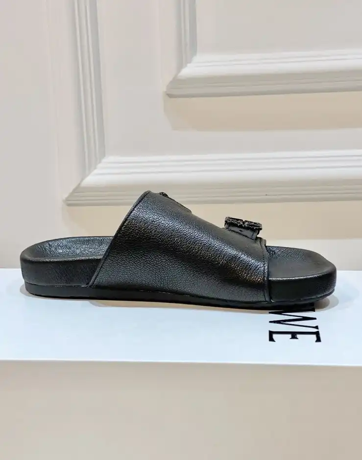 hype Loewe Slippers