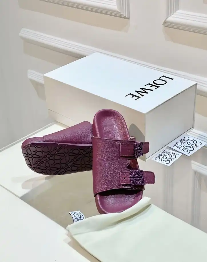 hype Loewe Slippers