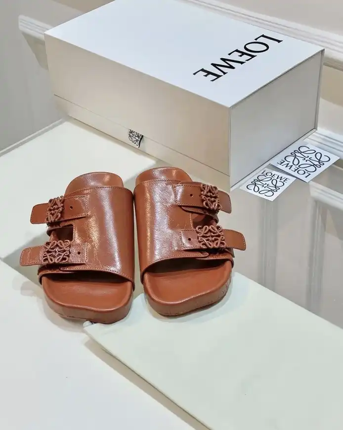 hype Loewe Slippers