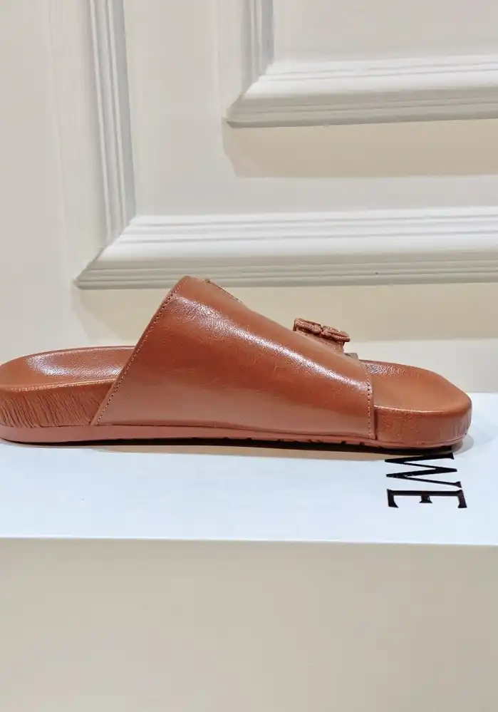 hype Loewe Slippers