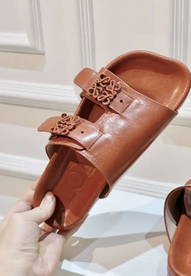 hype Loewe Slippers