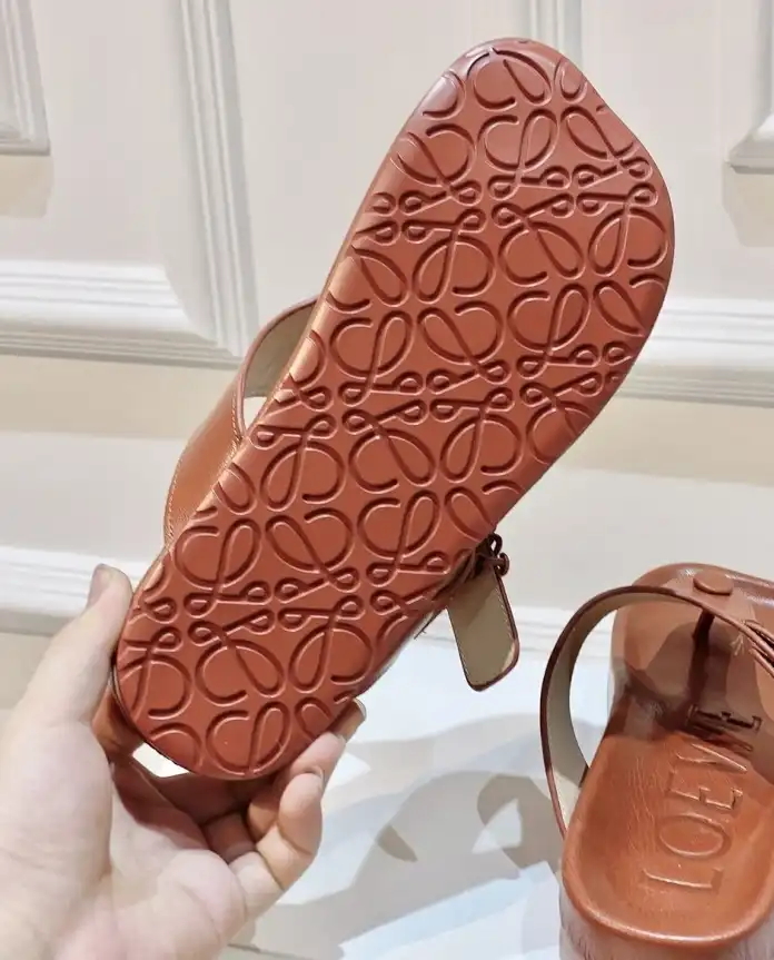 hype Loewe Slippers