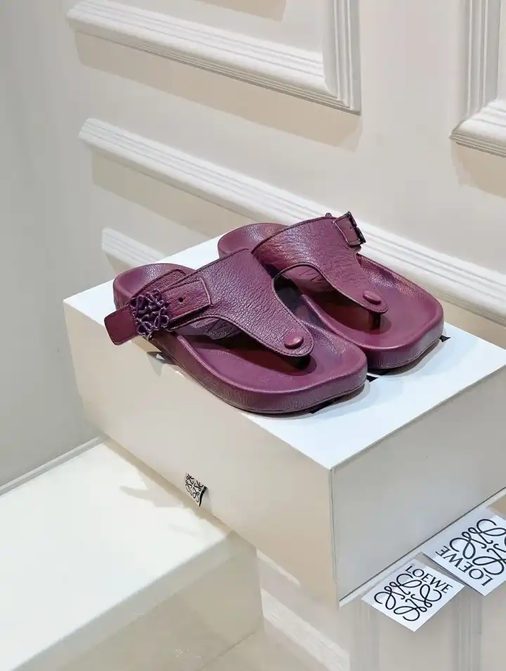 hype Loewe Slippers