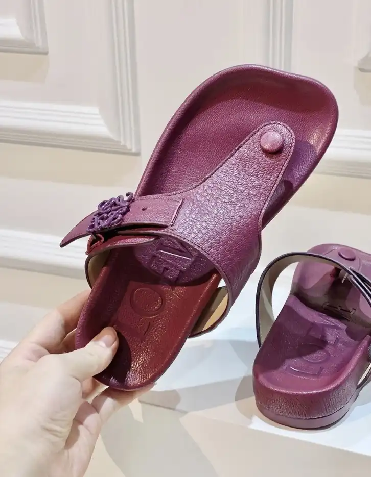 hype Loewe Slippers