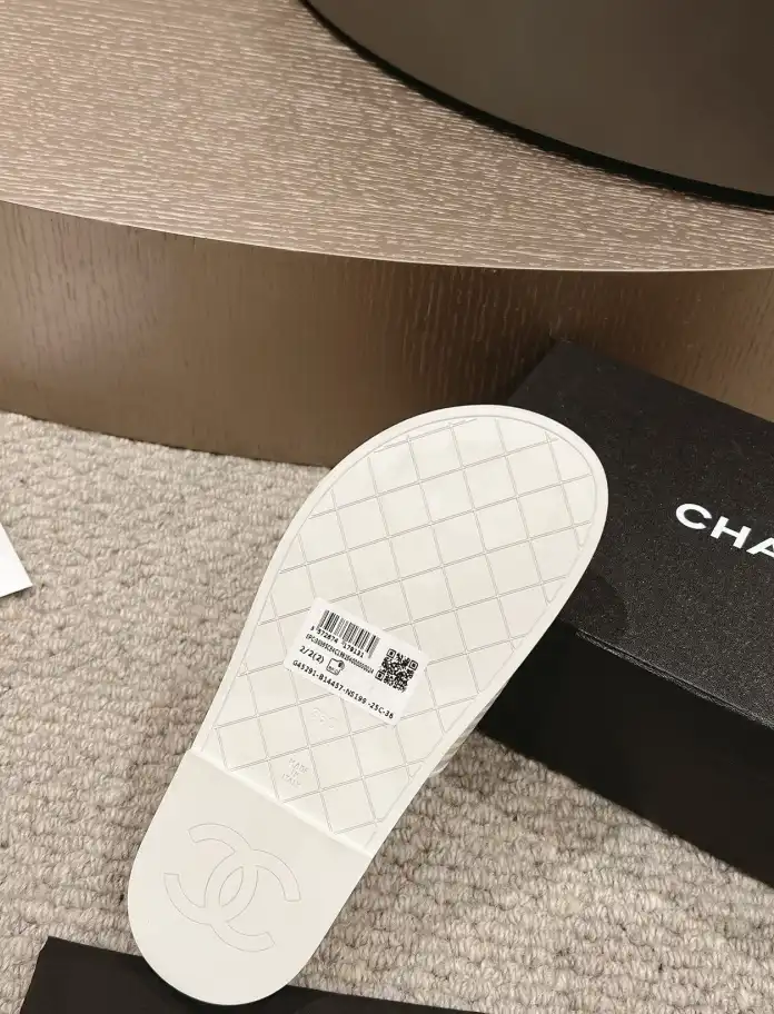 hype Chanel Slippers