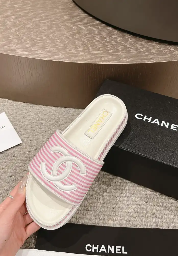 hype Chanel Slippers