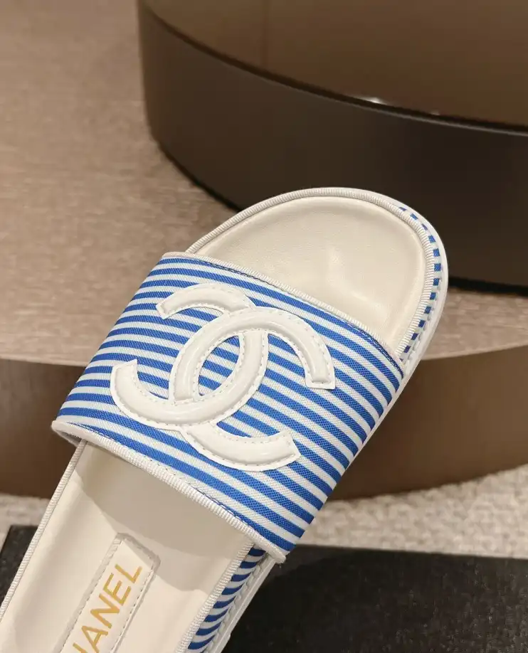 hype Chanel Slippers