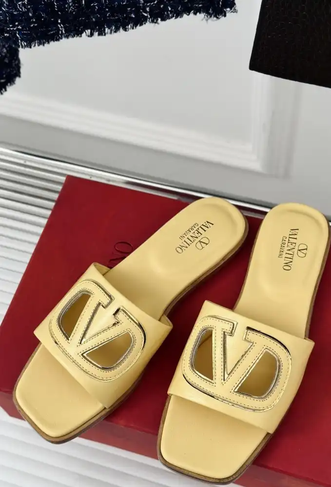 hype Valentino Slippers