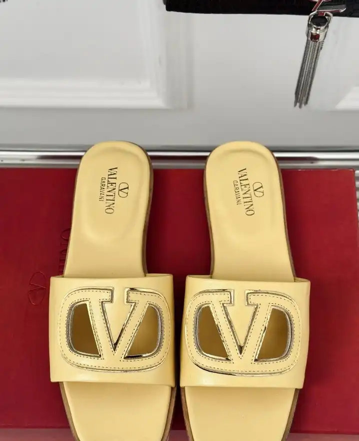 hype Valentino Slippers