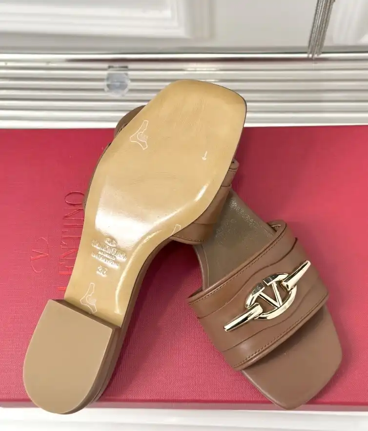 hype Valentino Slippers