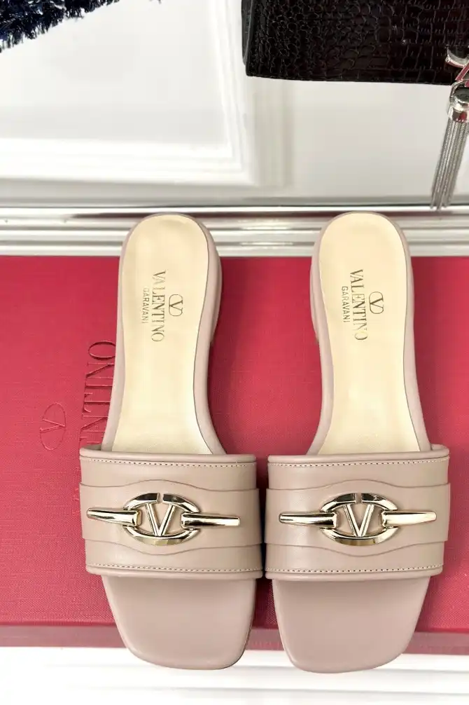 hype Valentino Slippers