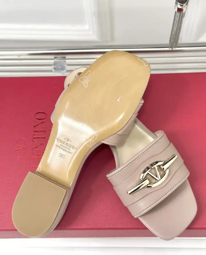 hype Valentino Slippers