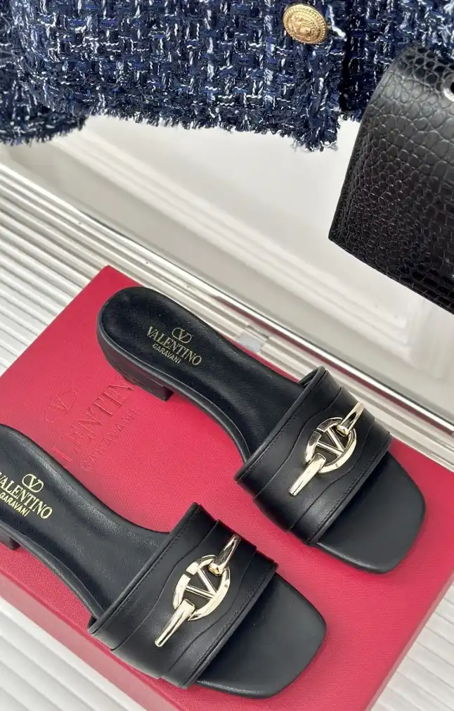 hype Valentino Slippers