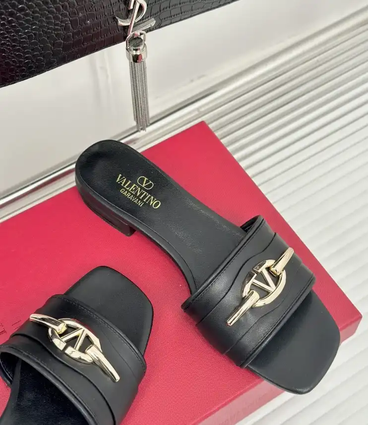 hype Valentino Slippers