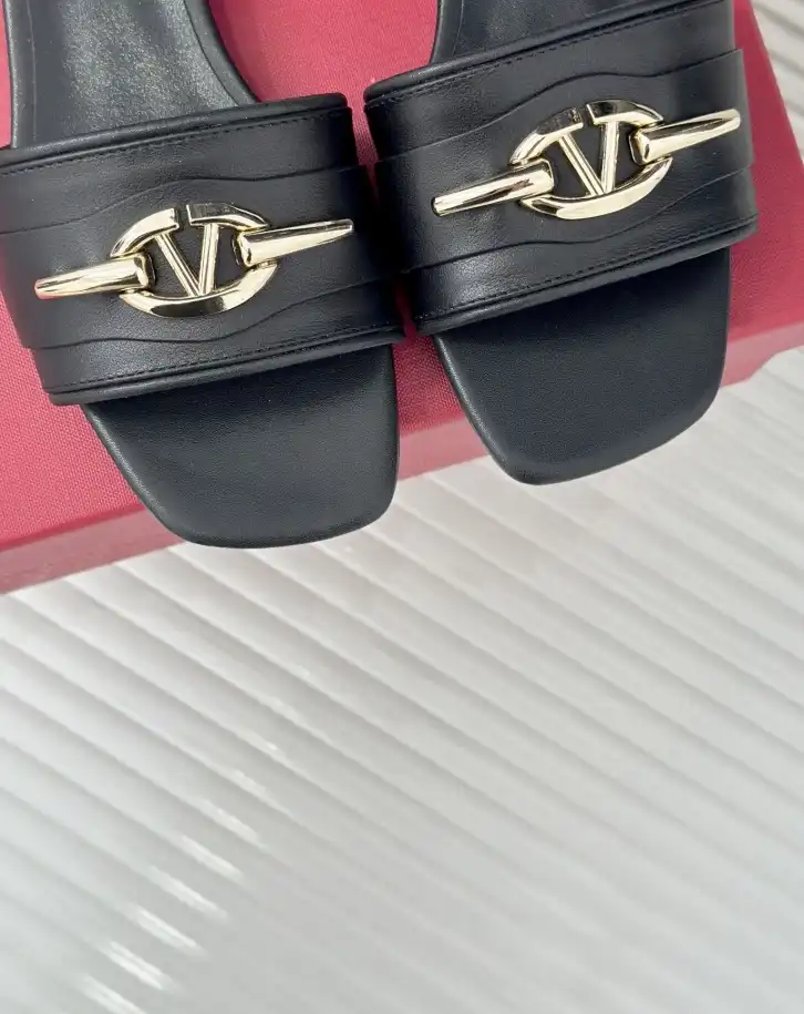 hype Valentino Slippers