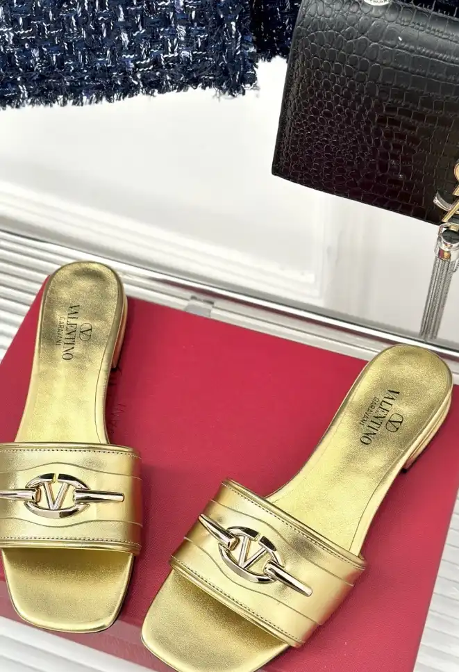 hype Valentino Slippers