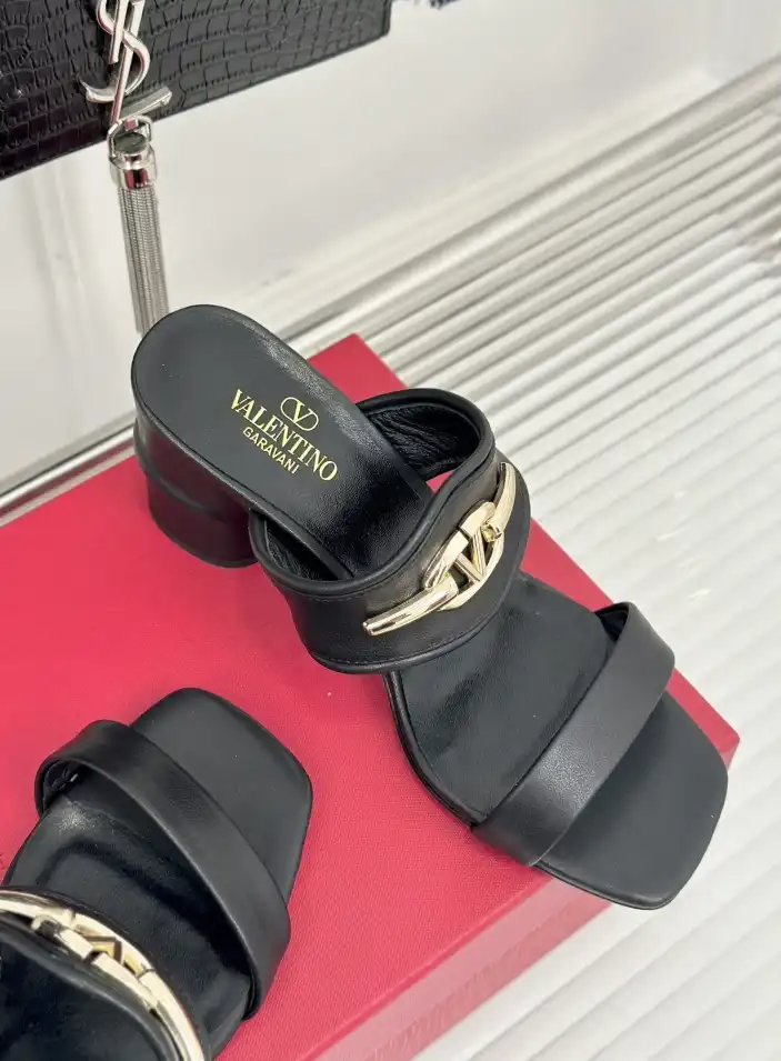 hype Valentino Slippers