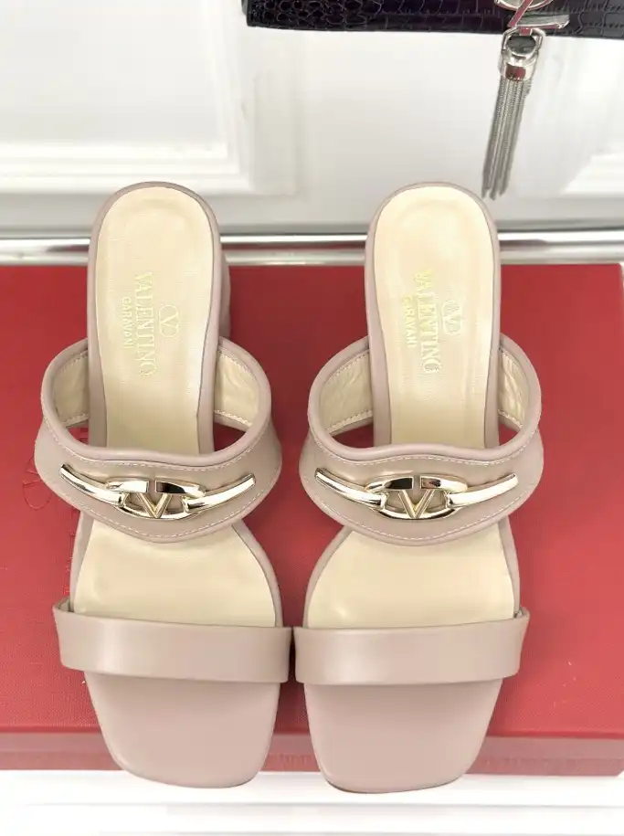 hype Valentino Slippers