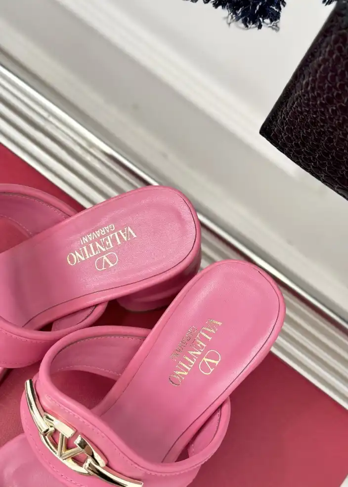 hype Valentino Slippers