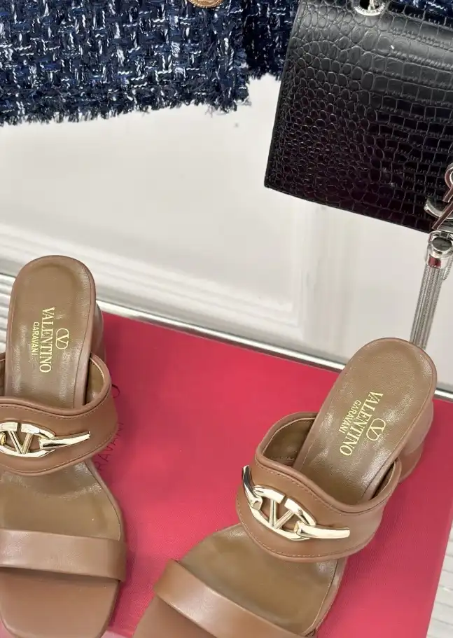 hype Valentino Slippers