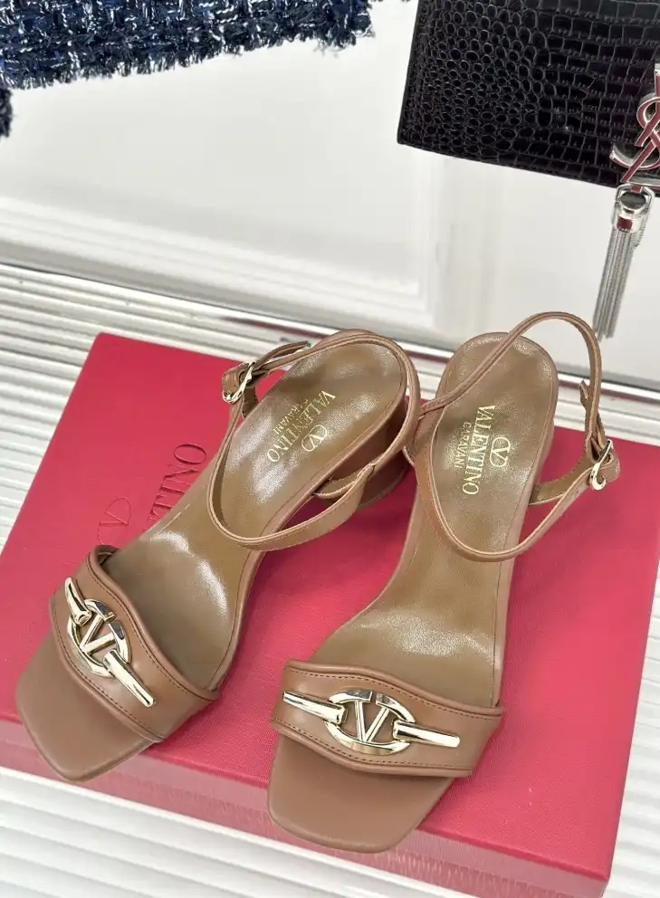 hype Valentino Slippers