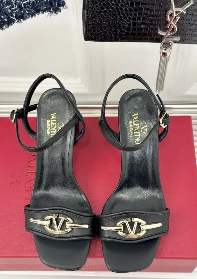 hype Valentino Slippers