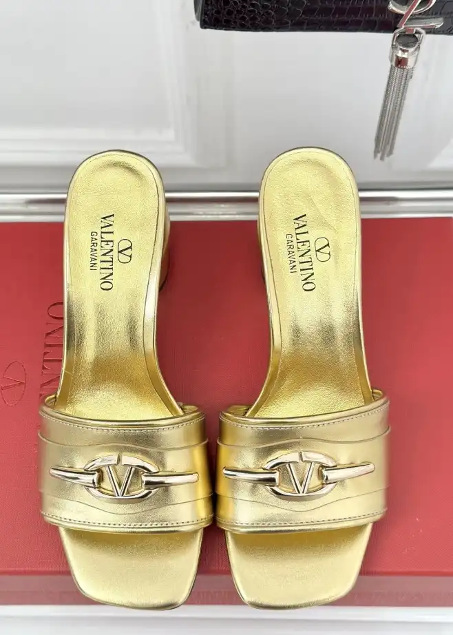 hype Valentino Slippers