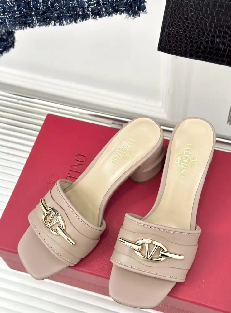 hype Valentino Slippers