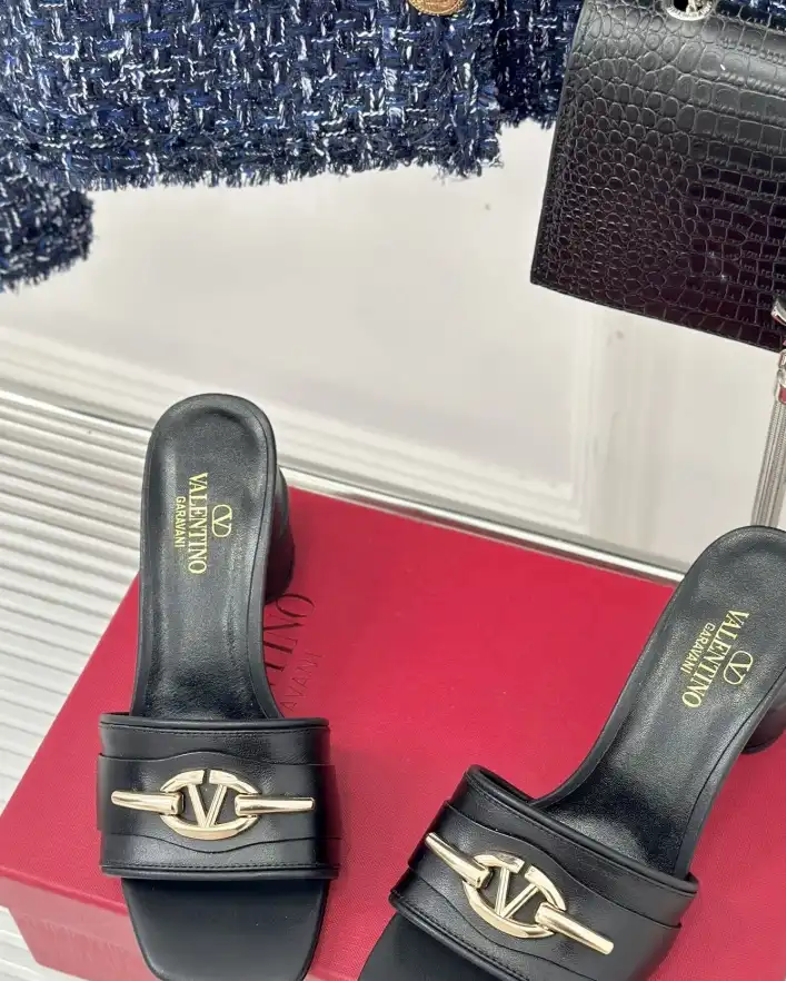 hype Valentino Slippers