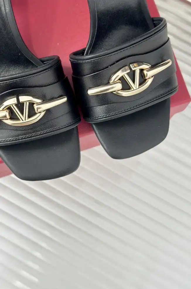 hype Valentino Slippers