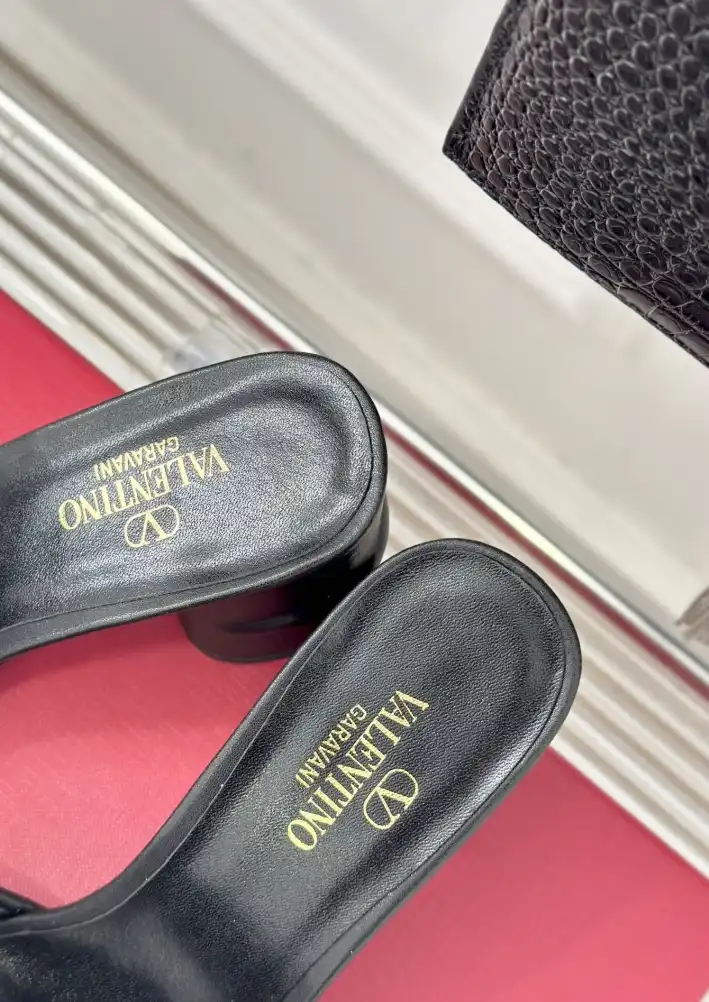 hype Valentino Slippers