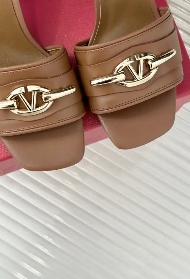 hype Valentino Slippers