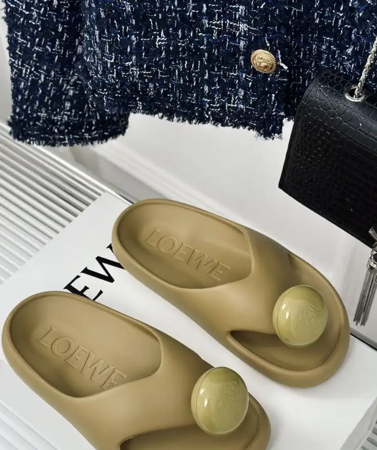 hype Loewe Slippers