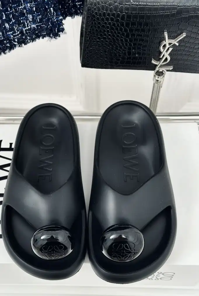 hype Loewe Slippers