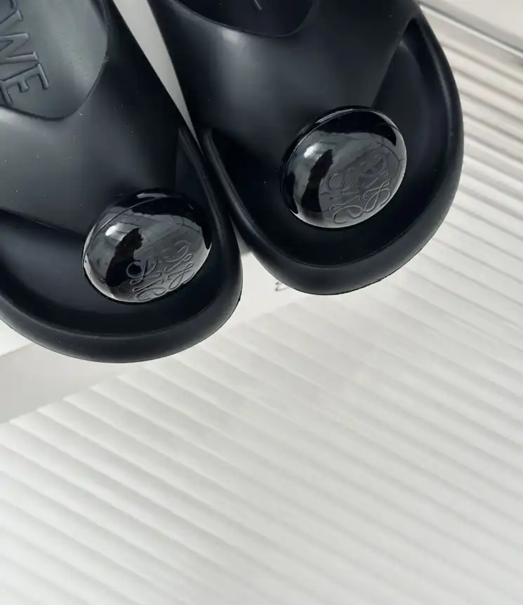 hype Loewe Slippers