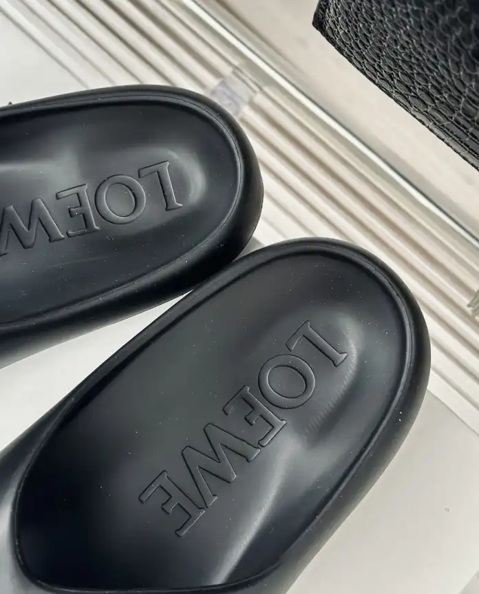 hype Loewe Slippers