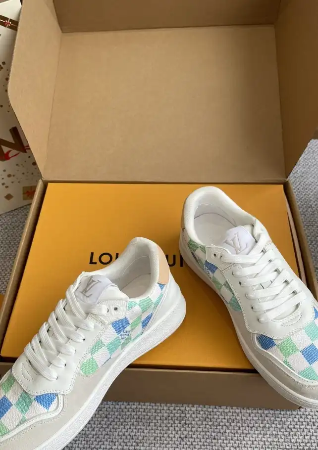 hype Louis Vuitton Sneakers