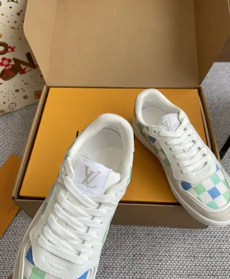 hype Louis Vuitton Sneakers