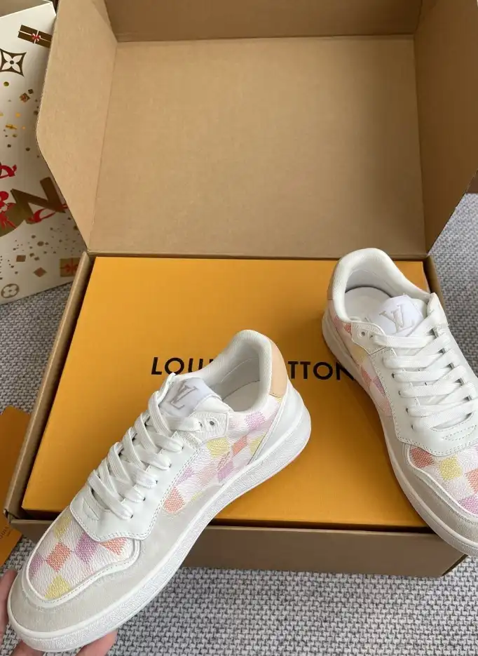 hype Louis Vuitton Sneakers