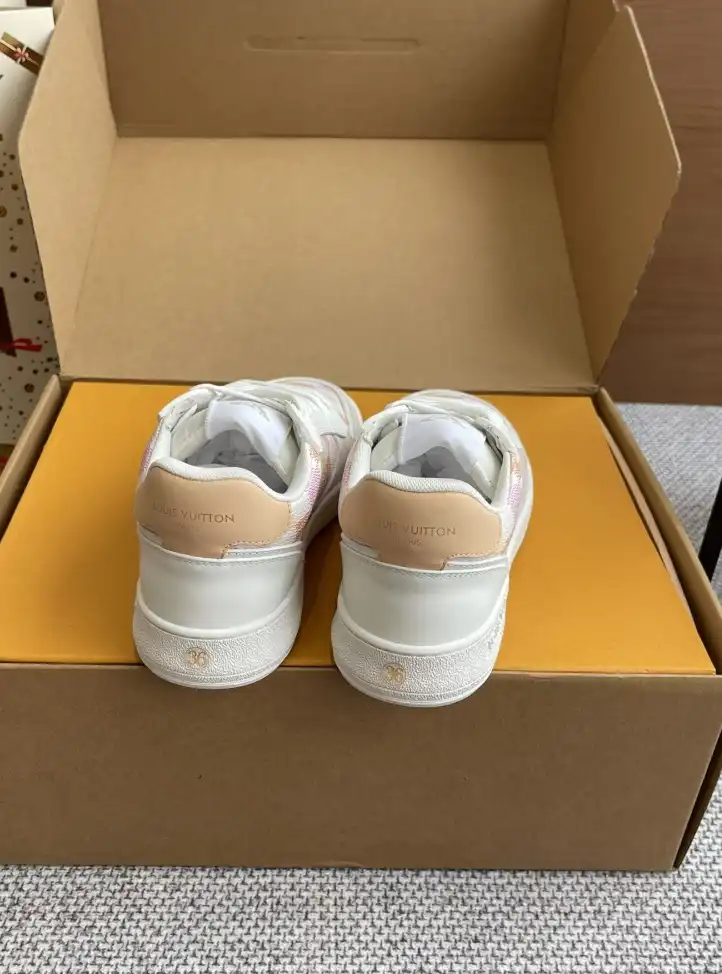 hype Louis Vuitton Sneakers