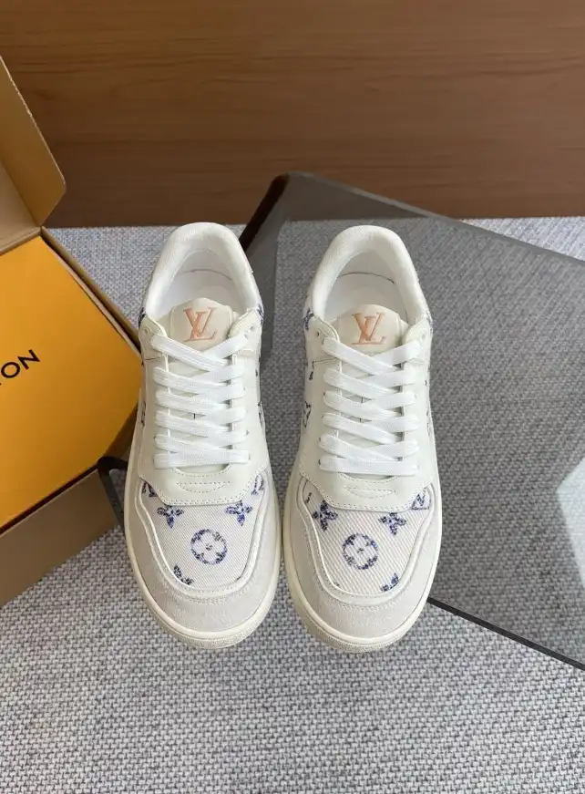 hype Louis Vuitton Sneakers