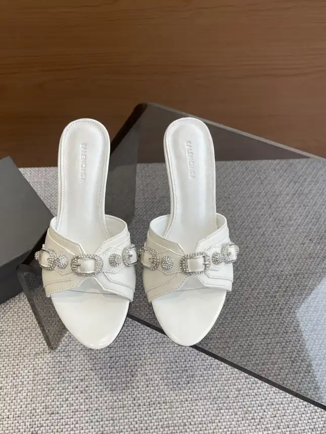 hype Balenciaga Slippers